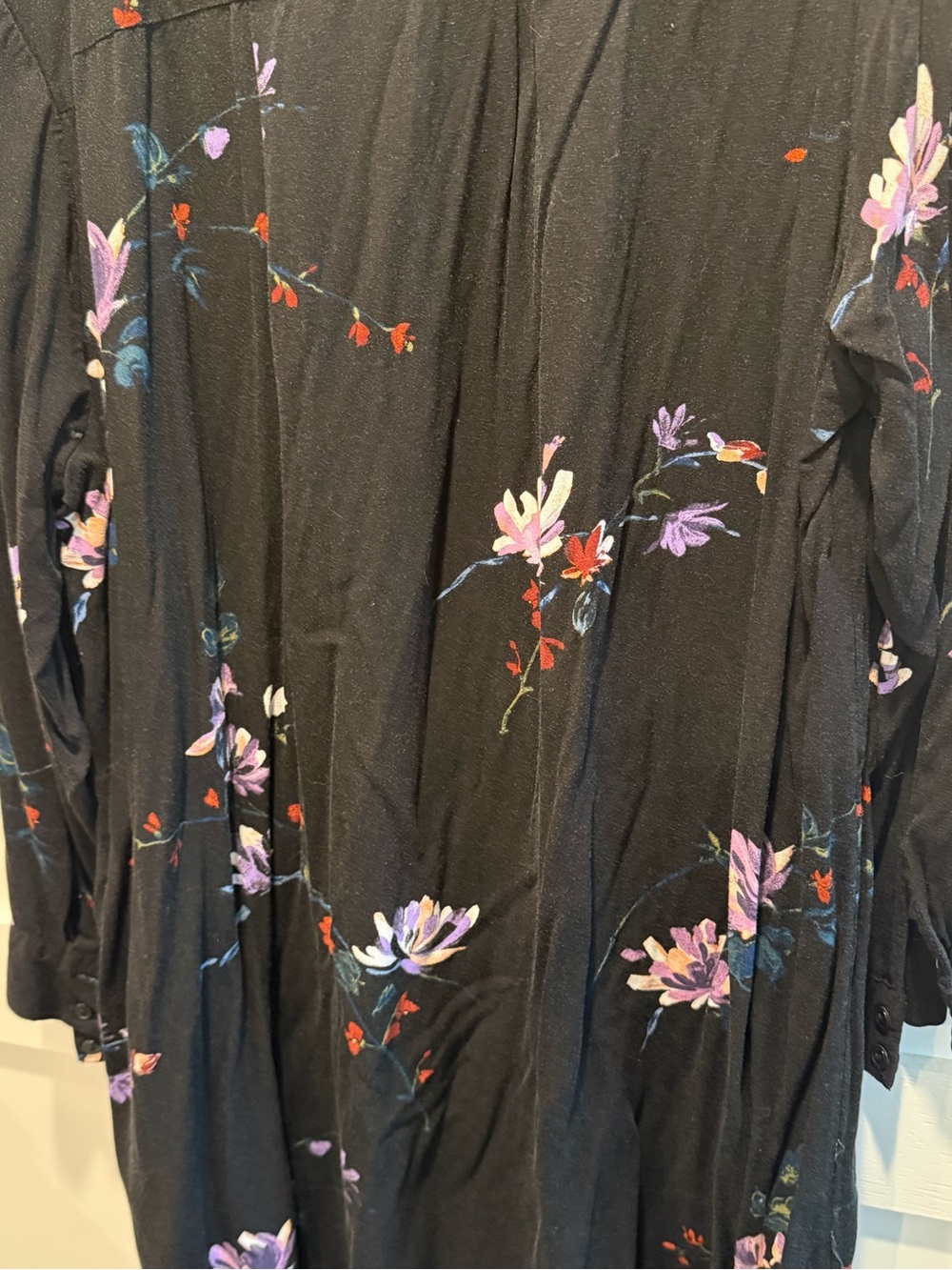 Ava & Viv Black Floral Women’s Flowy Blouse - Picture 9 of 10